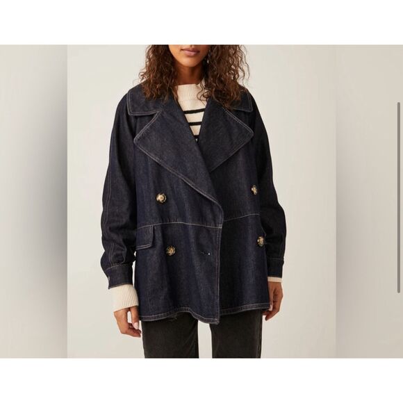 Free People Denim Jean jacket Long Sleeve Button Front Car Coat small NEW - Picture 3 of 7